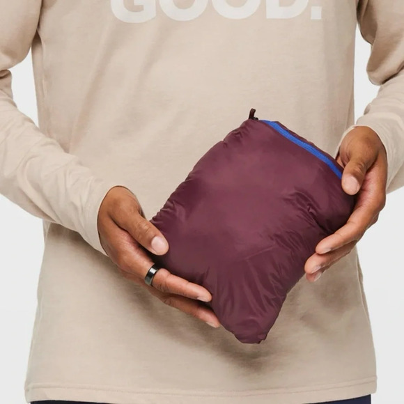 Cotopaxi Men's XL Fuego Down Vest Blue Violet Stripes Yellow NWT Puffy Puff - Picture 12 of 15